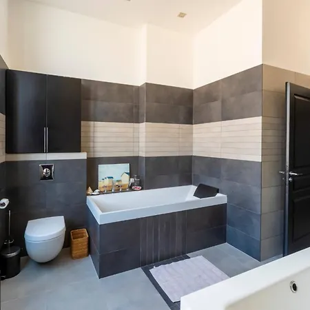 Magnifique 2 Centre - 4 Personnes - Wifi Terrasse Apartment Cannes